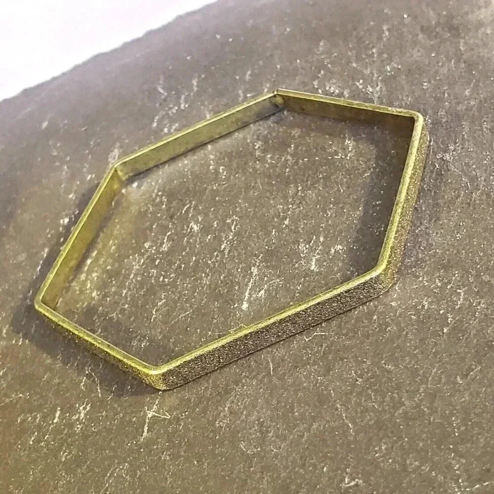 Vintage Y2K 90s Grunge Bronze Textured Metal Bangle Bracelet